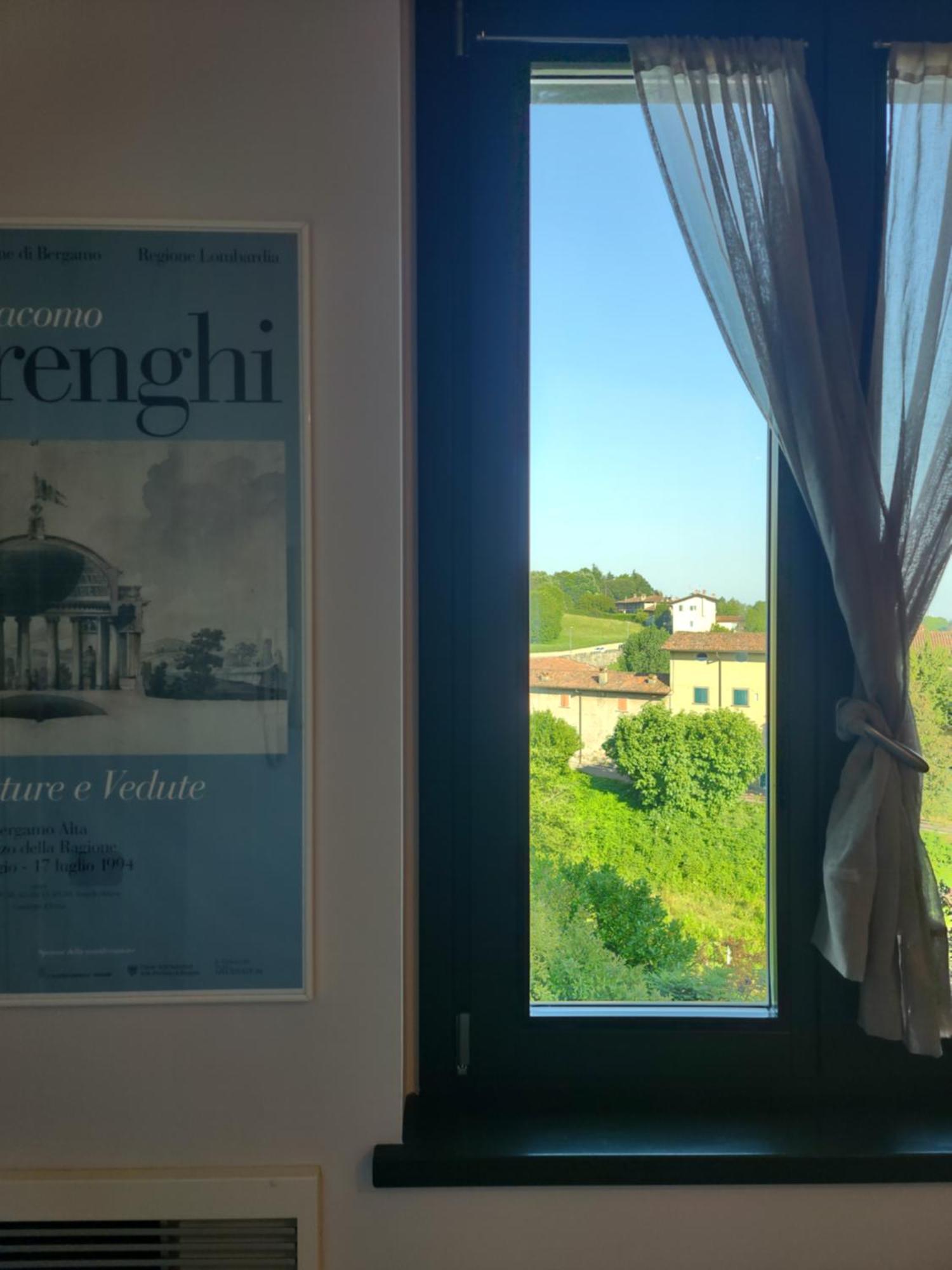 Aminta Apartment Bergamo Luaran gambar